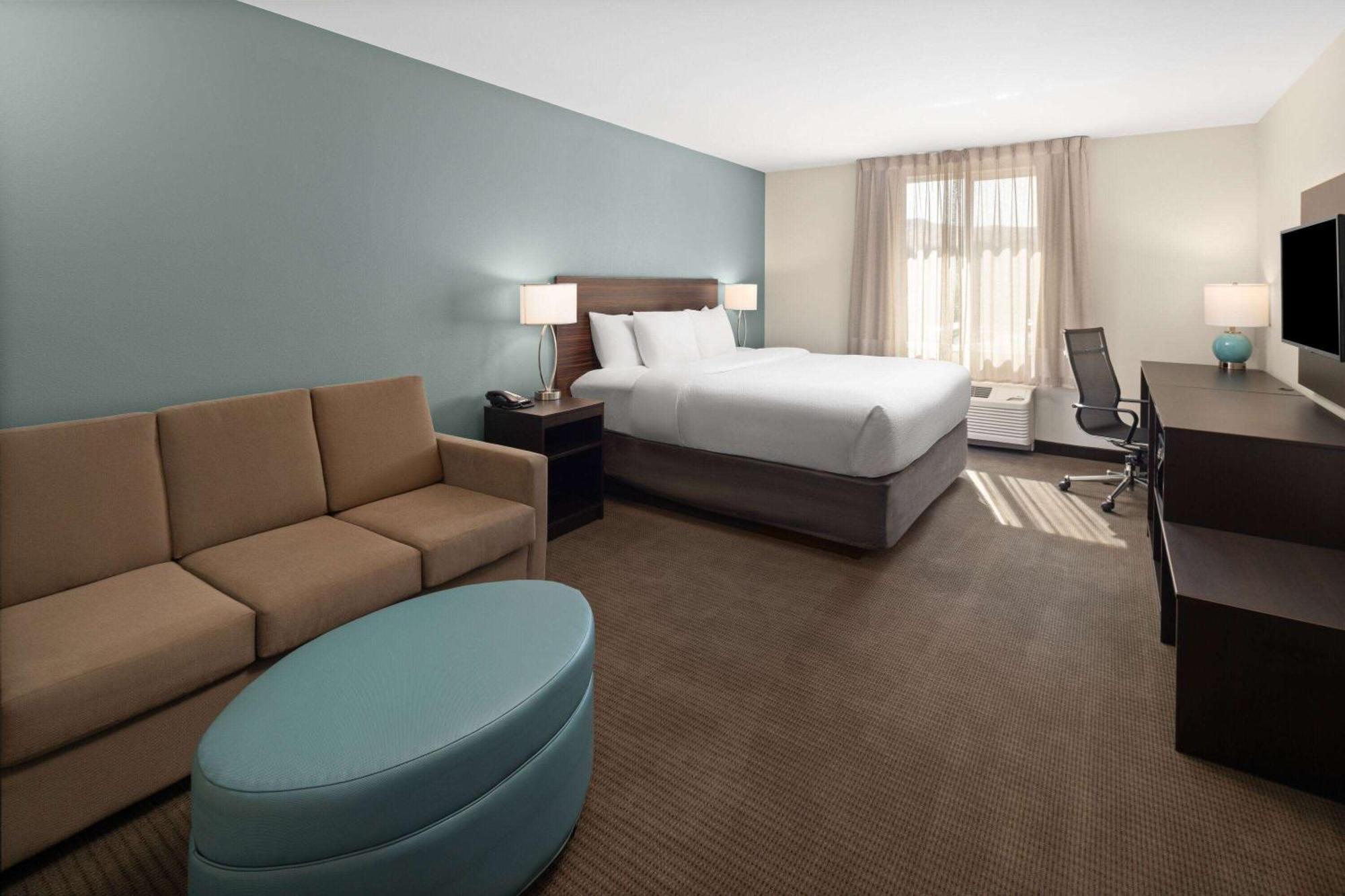 La Quinta Inn & Suites By Wyndham ワナッチー エクステリア 写真